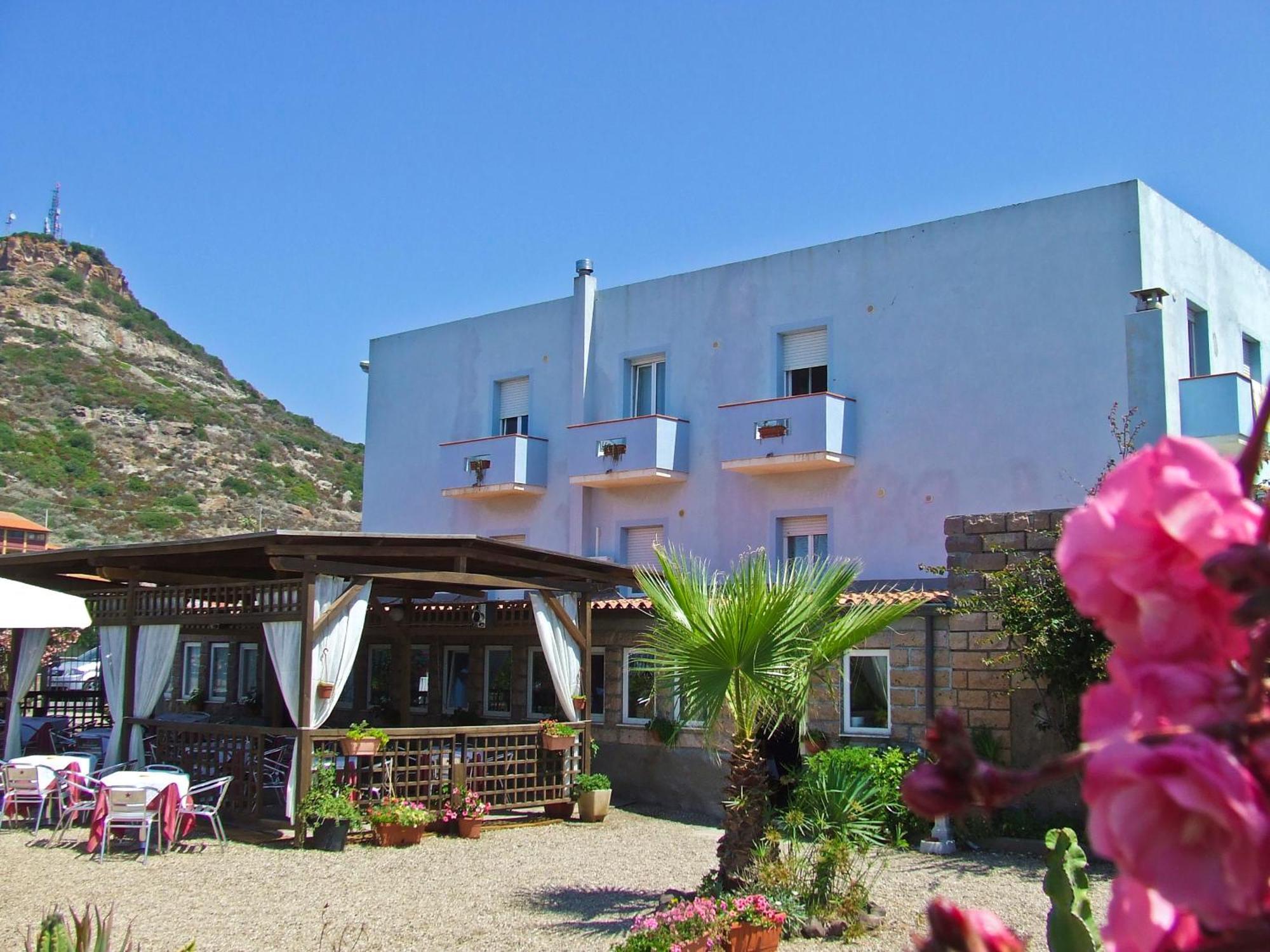 Hotel Miramare Bosa Marina Dış mekan fotoğraf
