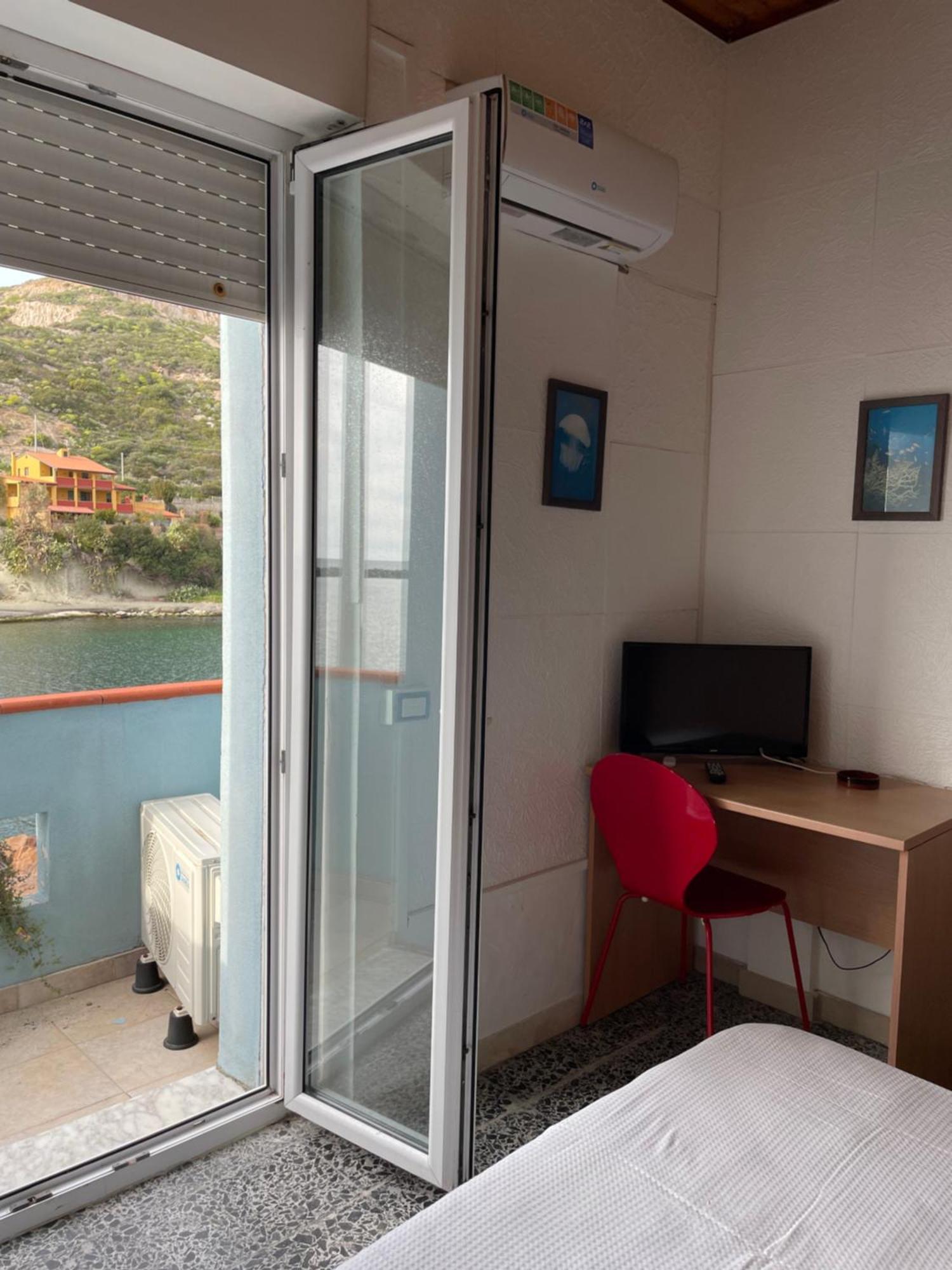 Hotel Miramare Bosa Marina Dış mekan fotoğraf