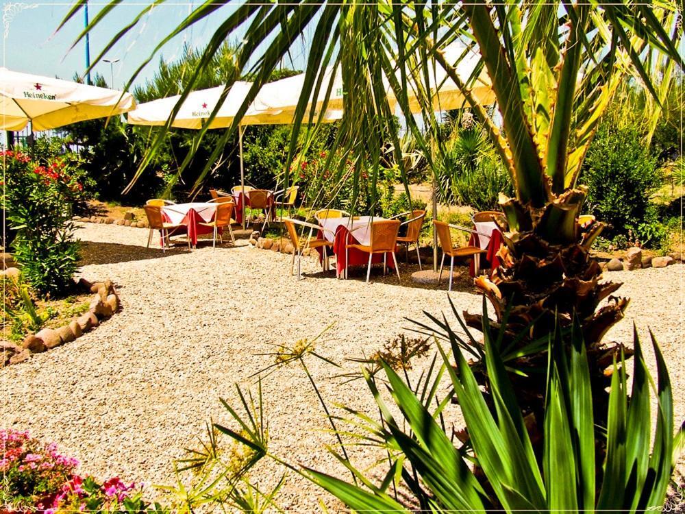 Hotel Miramare Bosa Marina Dış mekan fotoğraf